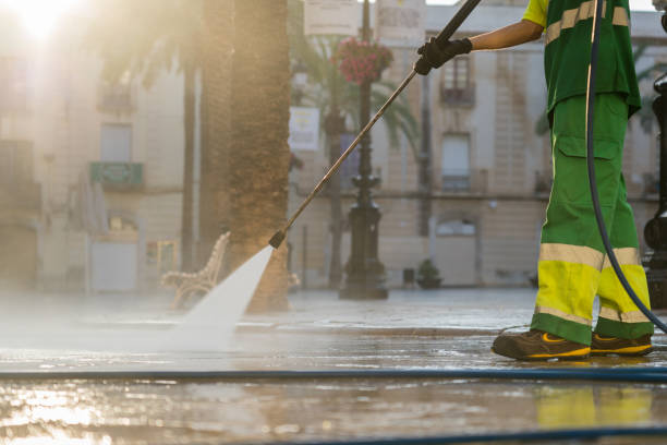 Best Dumpster Area Cleaning  in Beeville, TX